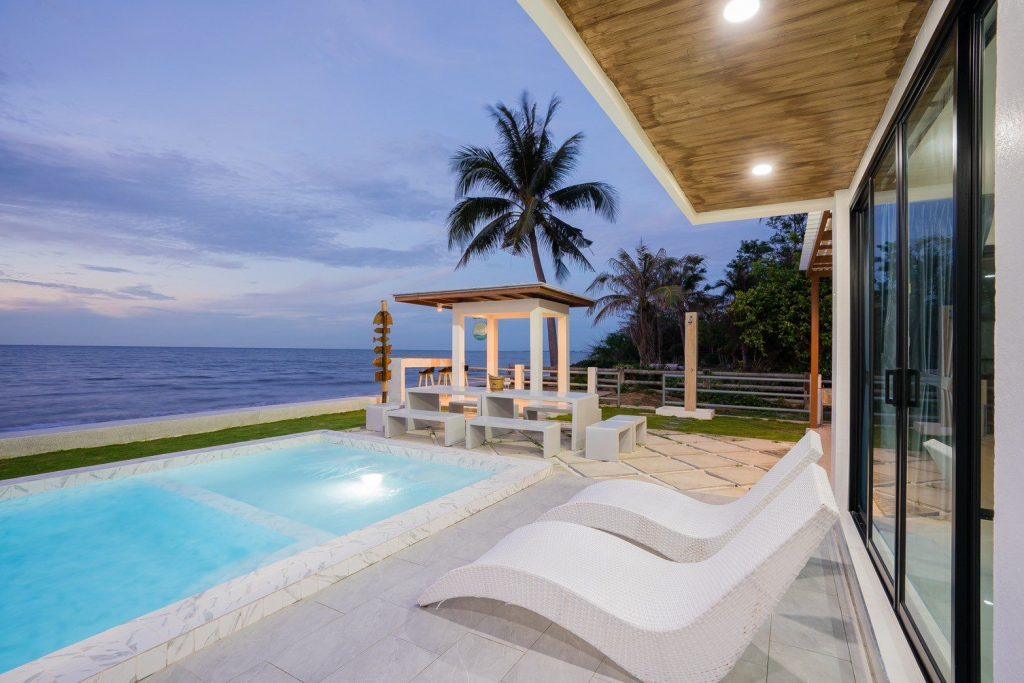 LINE_ALBUM_SeaTime Beachfront Villa Cha-Am_241018_11